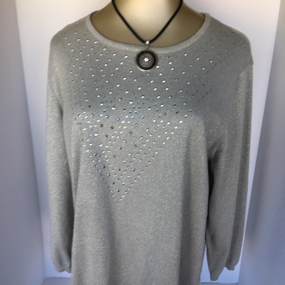 Alfred Dunner Silver Sparkling Top Size XL NWT